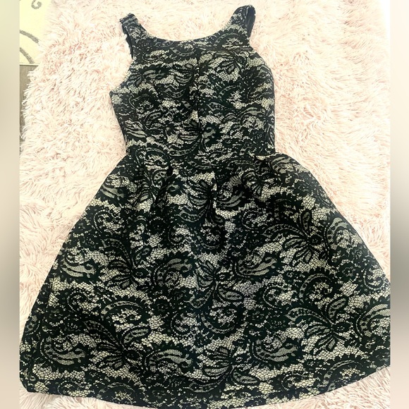 Black Lace Mini Dress - Picture 1 of 6